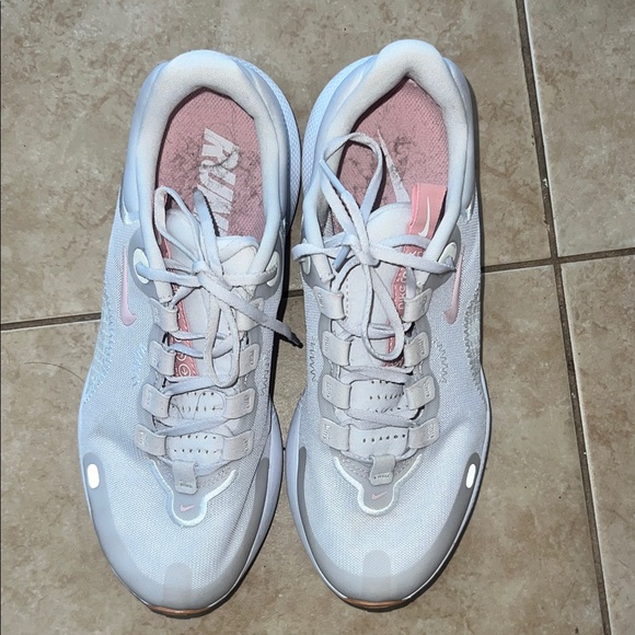 Nike Women's React Escape Run Running Shoes - Picture 6 of 10